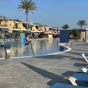  Villa Bonita Con Propio Entrada Y Con Piscina España